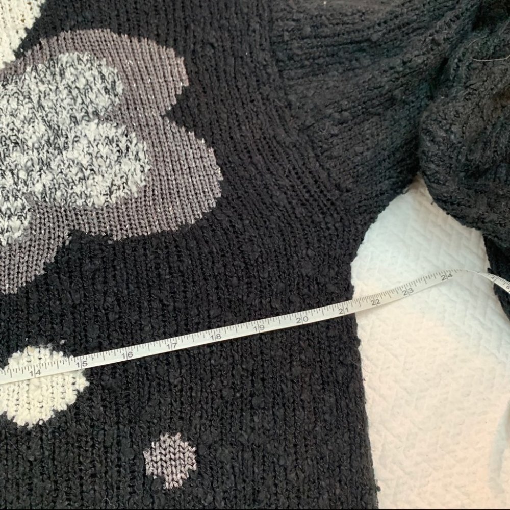 𝅺vintage 80's Canda Black/White Chunky Floral Long Sleeve Sweater Size M/L - Picture 6 of 8